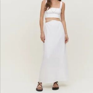 Worn once Reformation Pepper Linen Set size 0. Free shipping:)